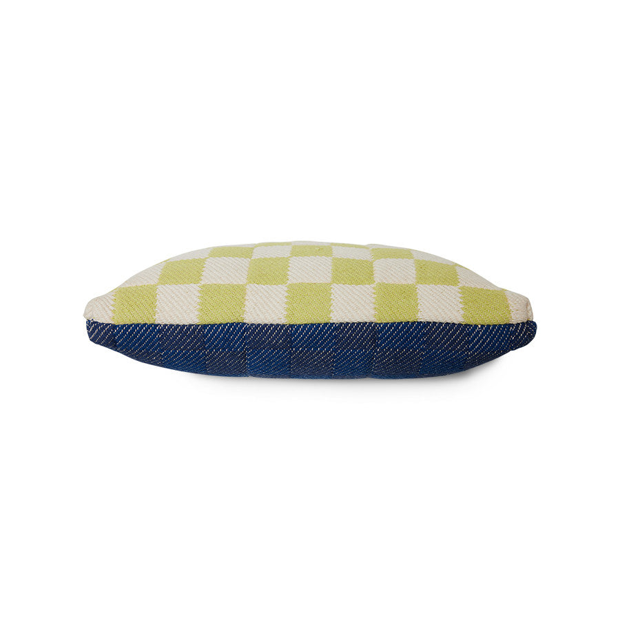 Checkered woven pillow Berries - Image 3