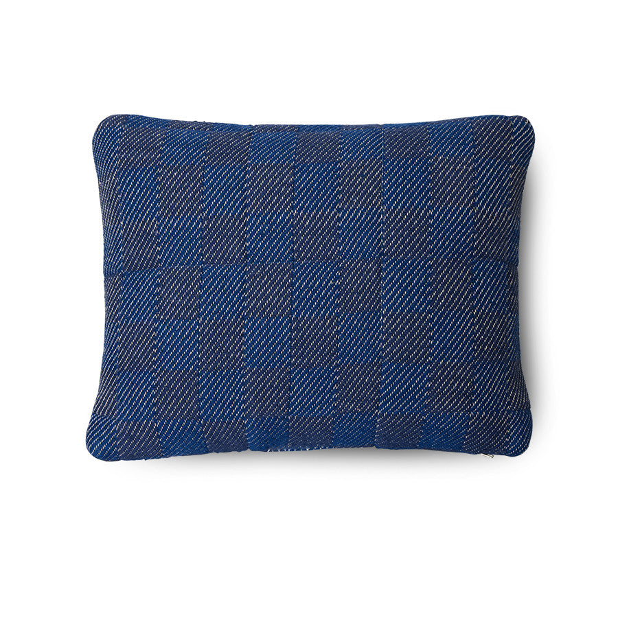 Checkered woven pillow Berries - Image 4